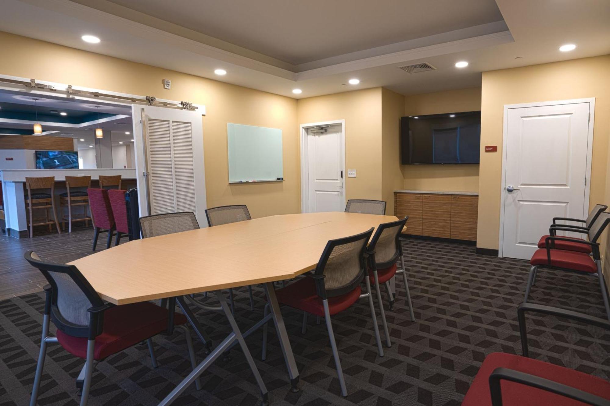 Towneplace Suites By Marriott Clinton Dış mekan fotoğraf