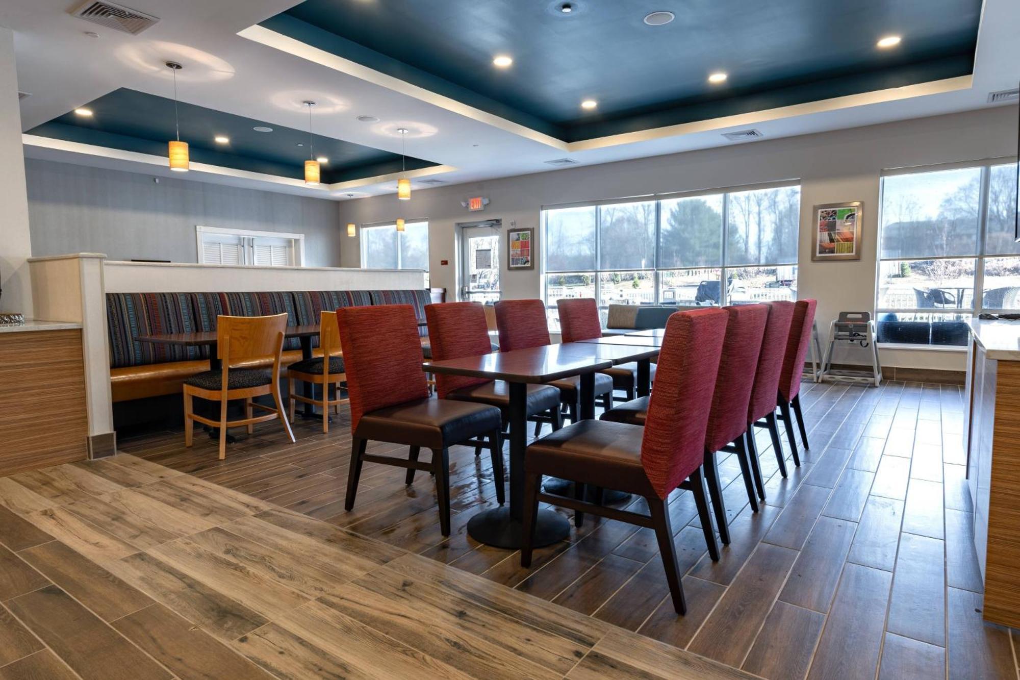 Towneplace Suites By Marriott Clinton Dış mekan fotoğraf